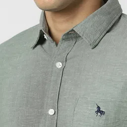 Van Heusen Sport Men Slim Fit Textured Casual Shirt image 3