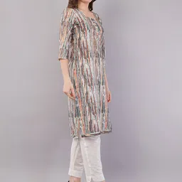 EELIKA Women Printed Kurta image 5