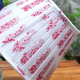 Inara Red Printed Metal Contemporary Frusturical Shaped Table Lamp-picture-26