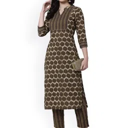 LARGISH Women Floral Printed Kurta image 5