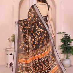 Moda Rapido Floral Printed Saree with Unstitched Blouse Piece image 5