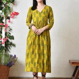 DECKEDUP Women Paisley Printed V-Neck Fit & Flare Midi Dress-image-81