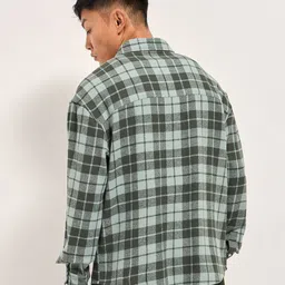 THE BEAR HOUSE Men Opaque Checked Casual Shirt image 5