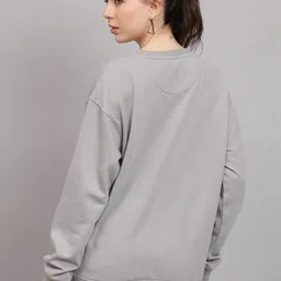 7 ISLANDS Women Printed Sweatshirt image 3