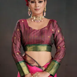 DEVATITHI Woven Design Zari Silk Blend Handloom Kanjeevaram Saree image 3