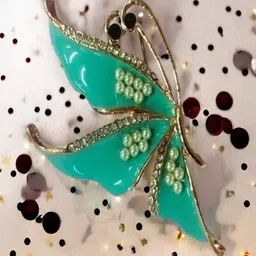UNIVERSITY TRENDZ Women Brooch image 3