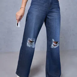 Bewakoof Women Wide Leg High-Rise Mildly Distressed Light Fade Cotton Jeans-picture-12