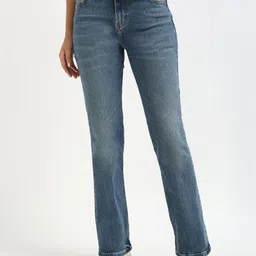 Tommy Hilfiger Women Cotton Low Distress Light Fade Jeans-image-57