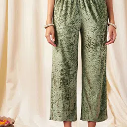 Shae by SASSAFRAS Women Straight Fit Trousers-picture-35