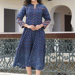 YASH GALLERY Geometric Printed Mandarin Collar Fit & Flare Ethnic Dress-picture-32