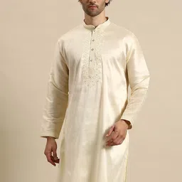 MANQ Mandarin Collar Long Sleeves Thread Work Kurta-picture-16