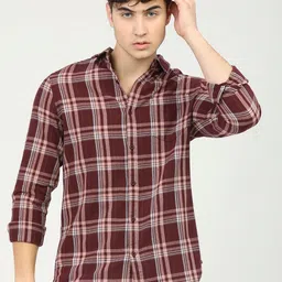HIGHLANDER Men Maroon & Beige Slim Fit Tartan Checks Opaque Cotton Casual Shirt-picture-18