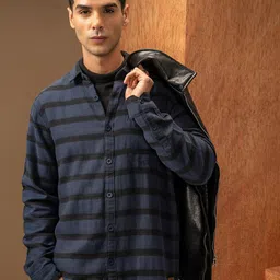 Locomotive Premium Men Navy Relaxed Fit Dobby Textured Striped Shirt-picture-23