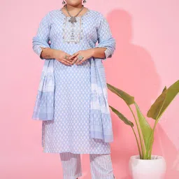 Vbuyz Plus Size Ethnic Motif Printed Regular Gotta Patti Kurta With Trousers & Dupatta-picture-46