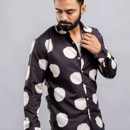 SURHI Men Comfort Regular Fit Spread Collar Polka Dots Printed Cotton Casual Shirt image 2