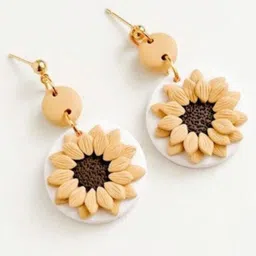 VMA PLAY FASHION Floral Shaped Drop Earrings-picture-39