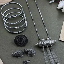 NAMAN ARTS Nidhi Silver-Plated Oxidised Necklace Jewellery Set-picture-54