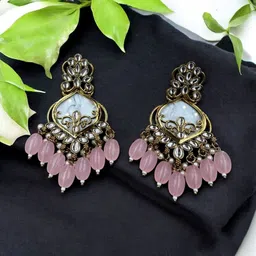 Women Click Geometric Drop Earrings image 2