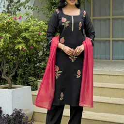 SKYLEE Women Embroidered Regular Sequinned Kurta with Trousers & With Dupatta image 5