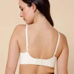 INFINIUM Bra Full Coverage Lightly Padded image 4