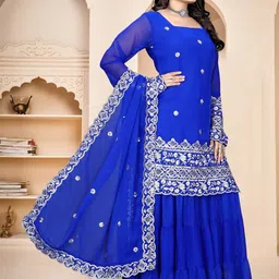 MAHAKALIENTERPRISE Women Ethnic Motifs Embroider Square Neck Kurta with Sharara & Dupatta image 3