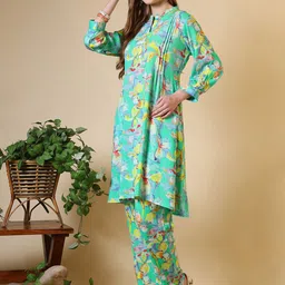 Anouk Green Floral Printed Mandarin Collar Tunic With Trousers image 2