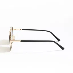 Urban Monkey Unisex Wayfarer Sunglasses with Polarised and UV Protected Lens image 5