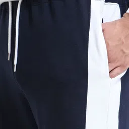 Q CUT Men Shorts image 2