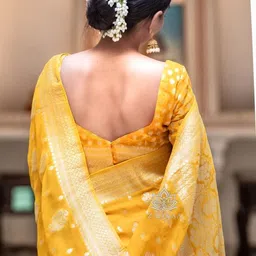 CANIZZARO Woven Design Zari Silk Blend Banarasi Saree image 3