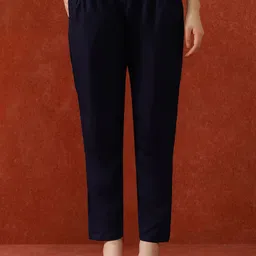 QSH Women Regular Woven Design Kurta & Trousers With Woven Design Dupatta image 3