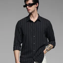 Jack & Jones Men Spread Collar Vertical Striped Cotton Slim Fit Casual Shirt-picture-40