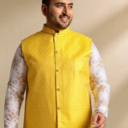 SOJANYA PLUS Embroidered Nehru Jacket-picture-27