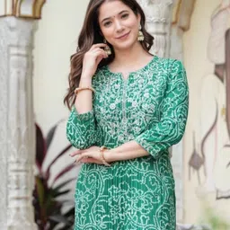 Wawlooks Bandhani Printed Round Neck Thread Work Straight Kurta-picture-11