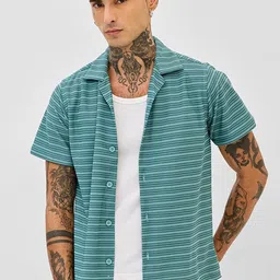 Snitch Men Relaxed Boxy Horizontal Stripes Opaque Striped Casual Shirt-image-95