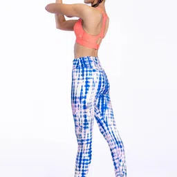 Decathlon Full Coverage Lightly Padded Workout Bra image 2