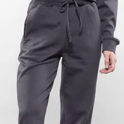 LOVE PANGOLIN Women Charcoal Solid Hooded Sweatshirt and Jogger Set image 5