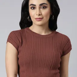 SHOWOFF Women Extended Sleeves Monochrome Fiited Crop Top-picture-21