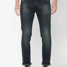 Pepe Jeans Men Green Tapered Fit Low-Rise Light Fade Stretchable Jeans-picture-17