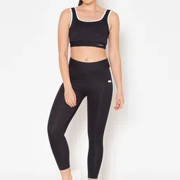 Clovia Women Black Solid Non-Wired Sports Bra with Tights Set-picture-11