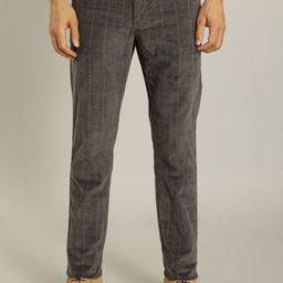 Indian Terrain Men Brooklyn Slim Fit Trousers-picture-24