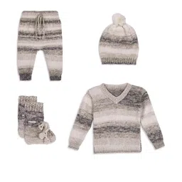Star Lath Kids-Unisex Pure Wool T-shirt & Pyjamas-image-37