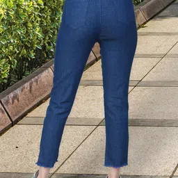 NEUNK Women Comfort Regular Fit Mid-Rise Light Fade Stretchable Jeans image 2