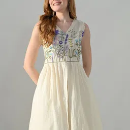 KALINI Floral Embroidered V-Neck Empire Thread Work Pure Cotton A-Line Kurta With Palazzos image 2