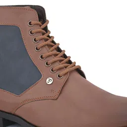 El Paso Men Textured Lace-Ups Regular Boots image 3