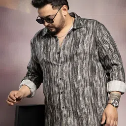 Instafab Plus Abstract Printed Comfort Spread Collar Cotton Shirt image 3