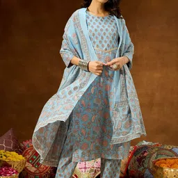 Janasya Women Floral Printed Regular Gotta Patti Pure Cotton Kurti with Trousers & With Dupatta-image-29