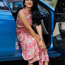 GoSriKi Floral Printed Straight Kurta With Palazzos image 2