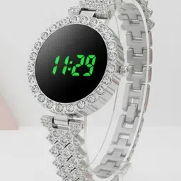 Moover Women Embellished Dial & Bracelet Style Straps Analogue Automatic Watch GRL-RDMDled-SLVR-J1 image 4