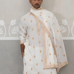 Jompers Chikankari Embroidered Long Sleeves Mandarin Collar Straight Kurta With Dupatta image 5