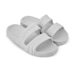 Feel alive Men Set of 3 Textured Sliders Flip Flops image 3